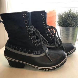 Sorel women Slimpack 1964 rain boots, sz 7